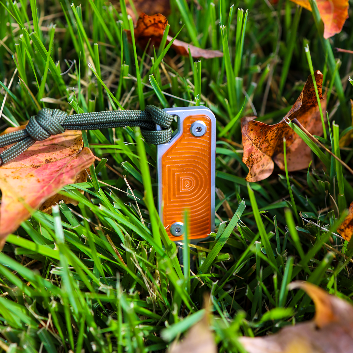 Every Round Carry Divot Tool