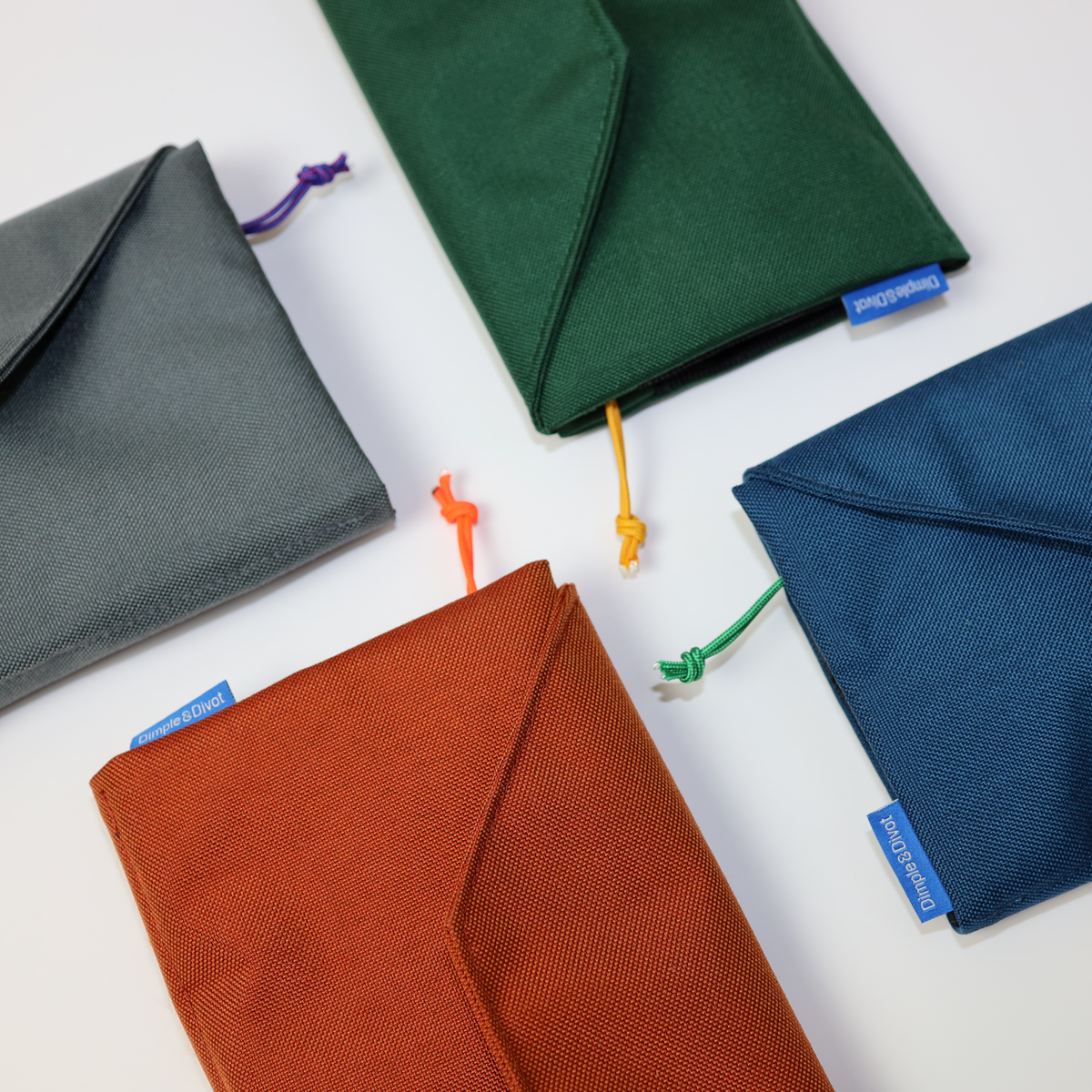 Essentials Pouch - Smoke