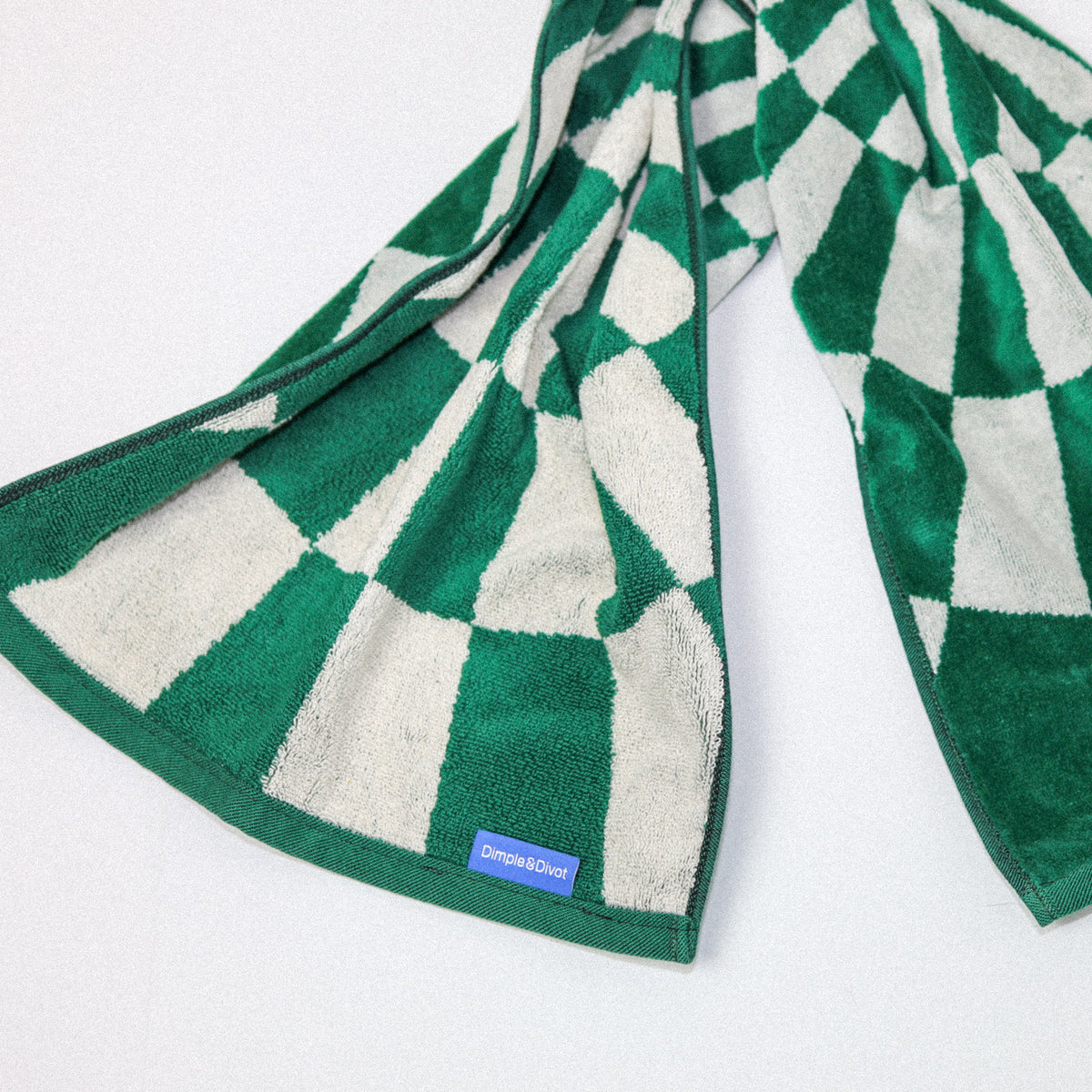 Kaleidoscope Caddie Towel - Green
