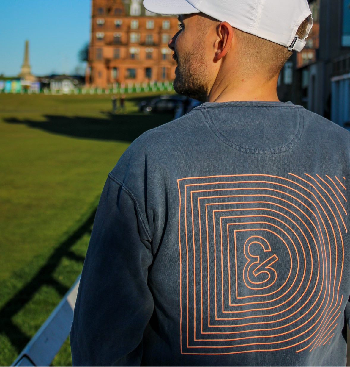 D&D Infinity Crewneck