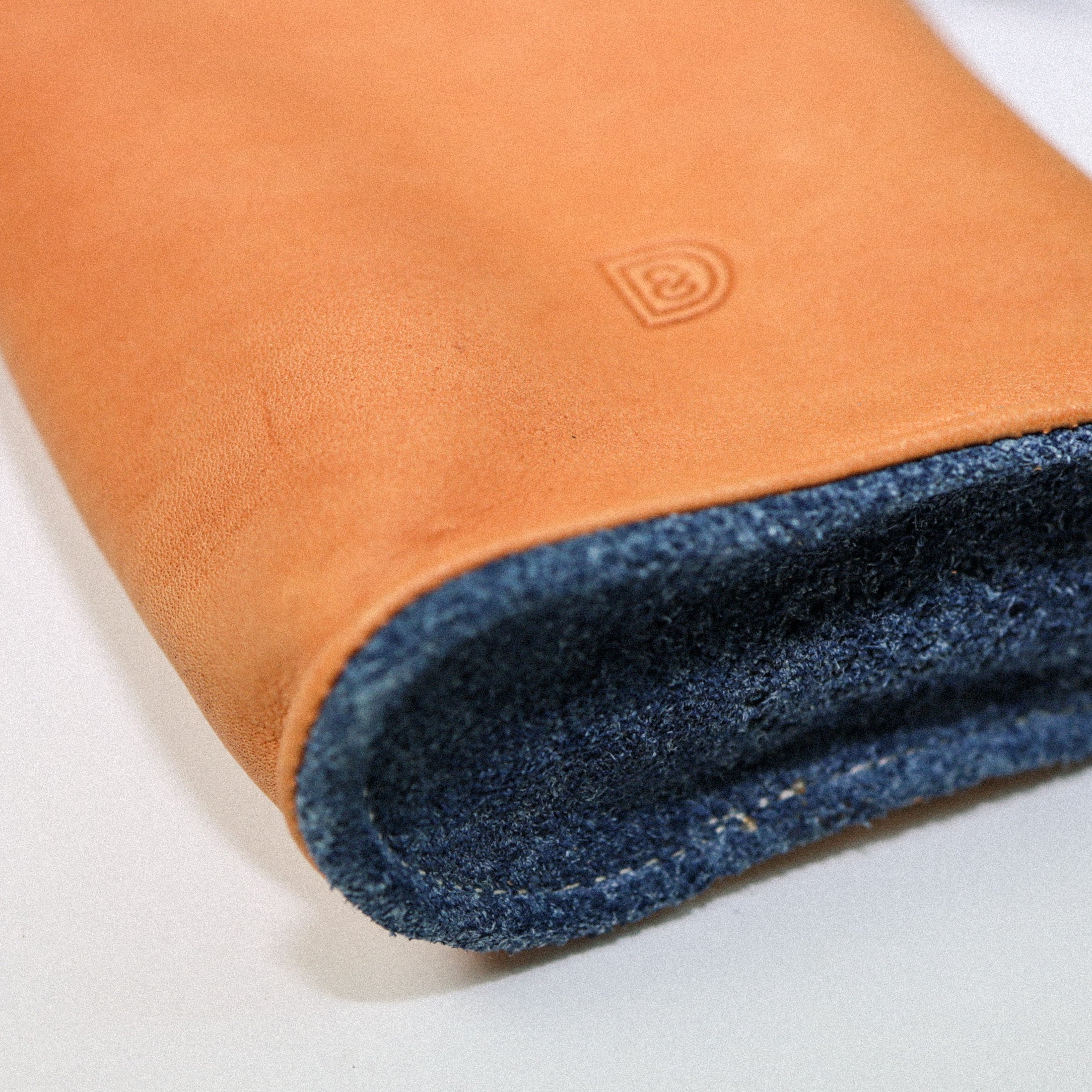 Leather Valuables Pouch - Tan