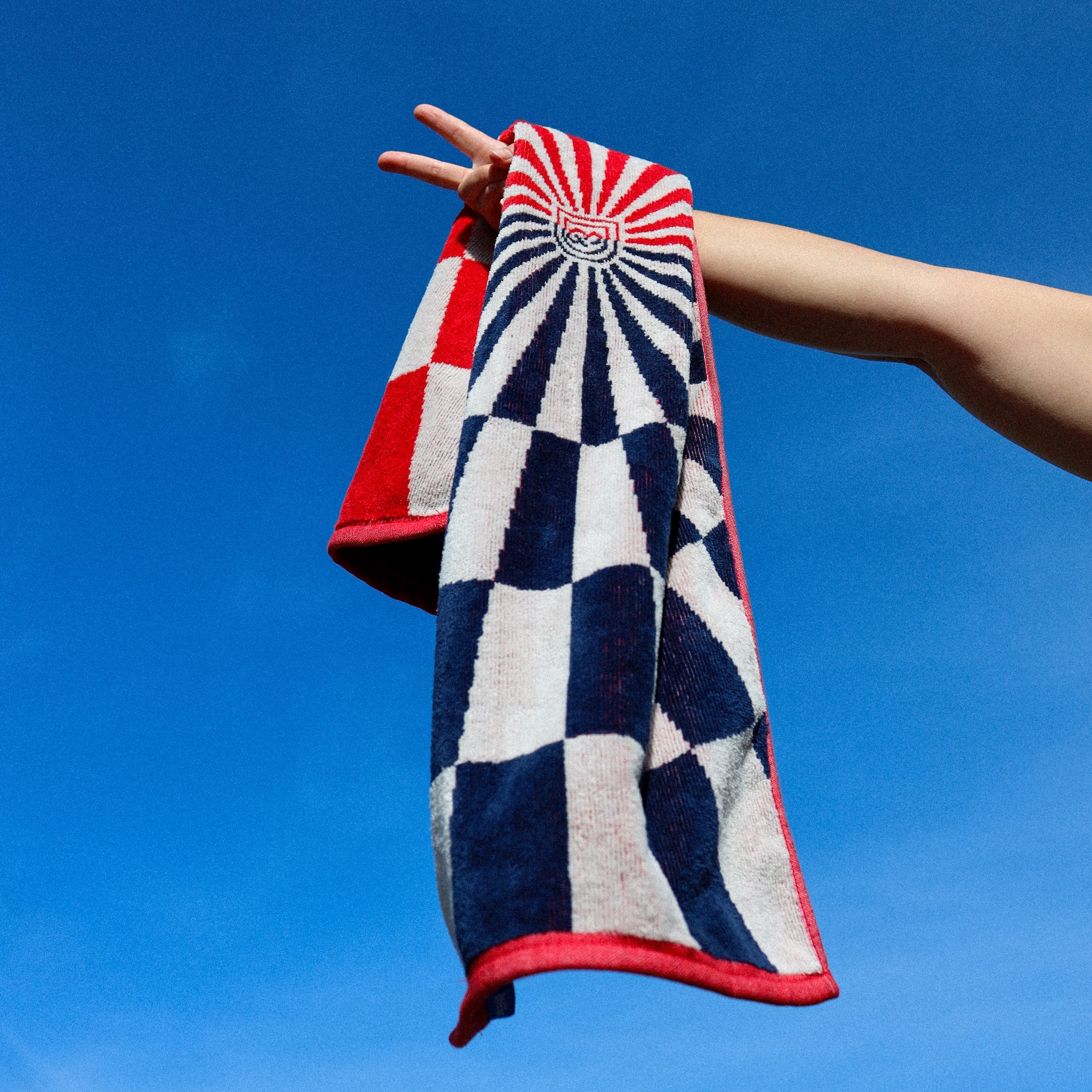 U.S.A. Kaleidoscope Caddie Towel - Red/Navy