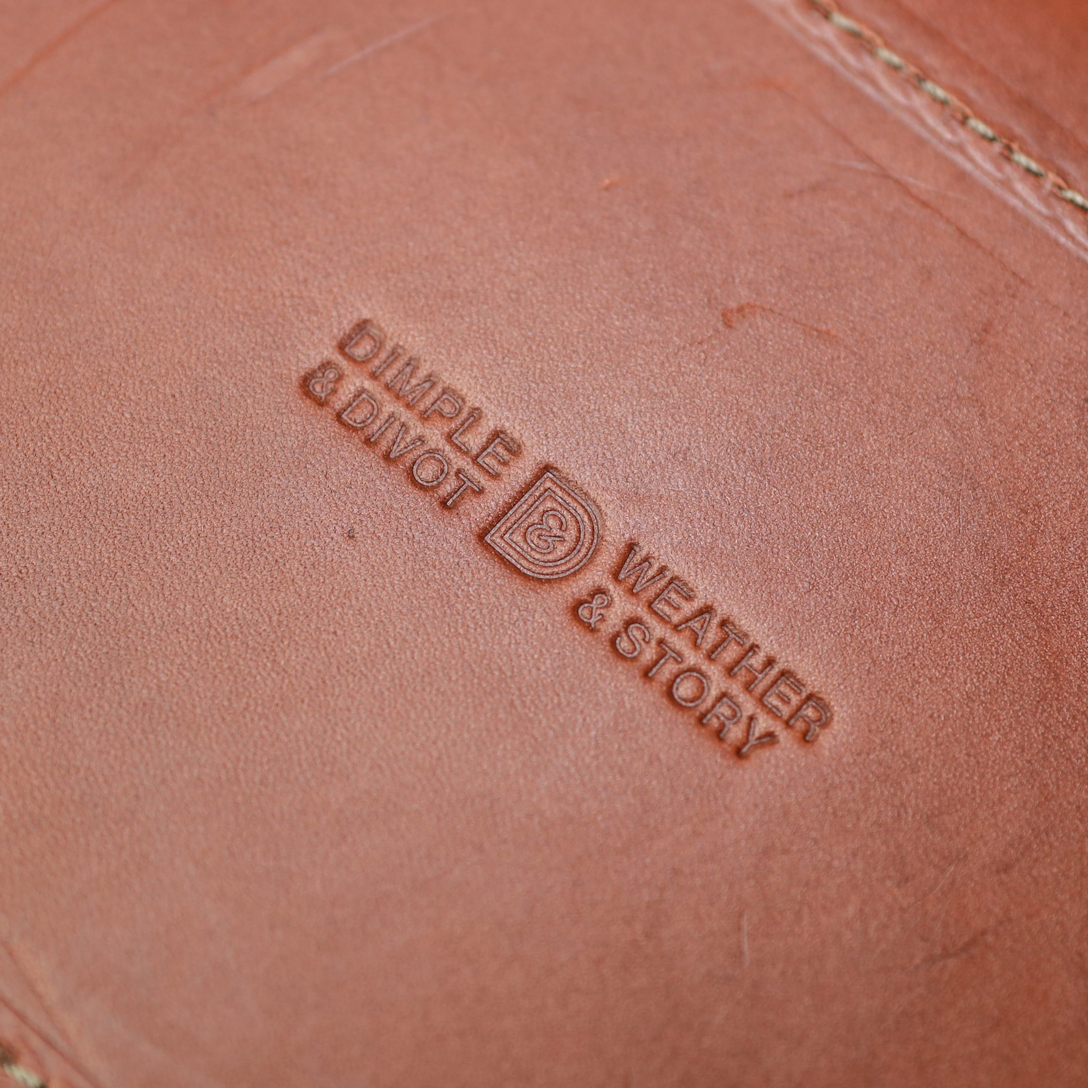 Infinity Leather Valet Tray