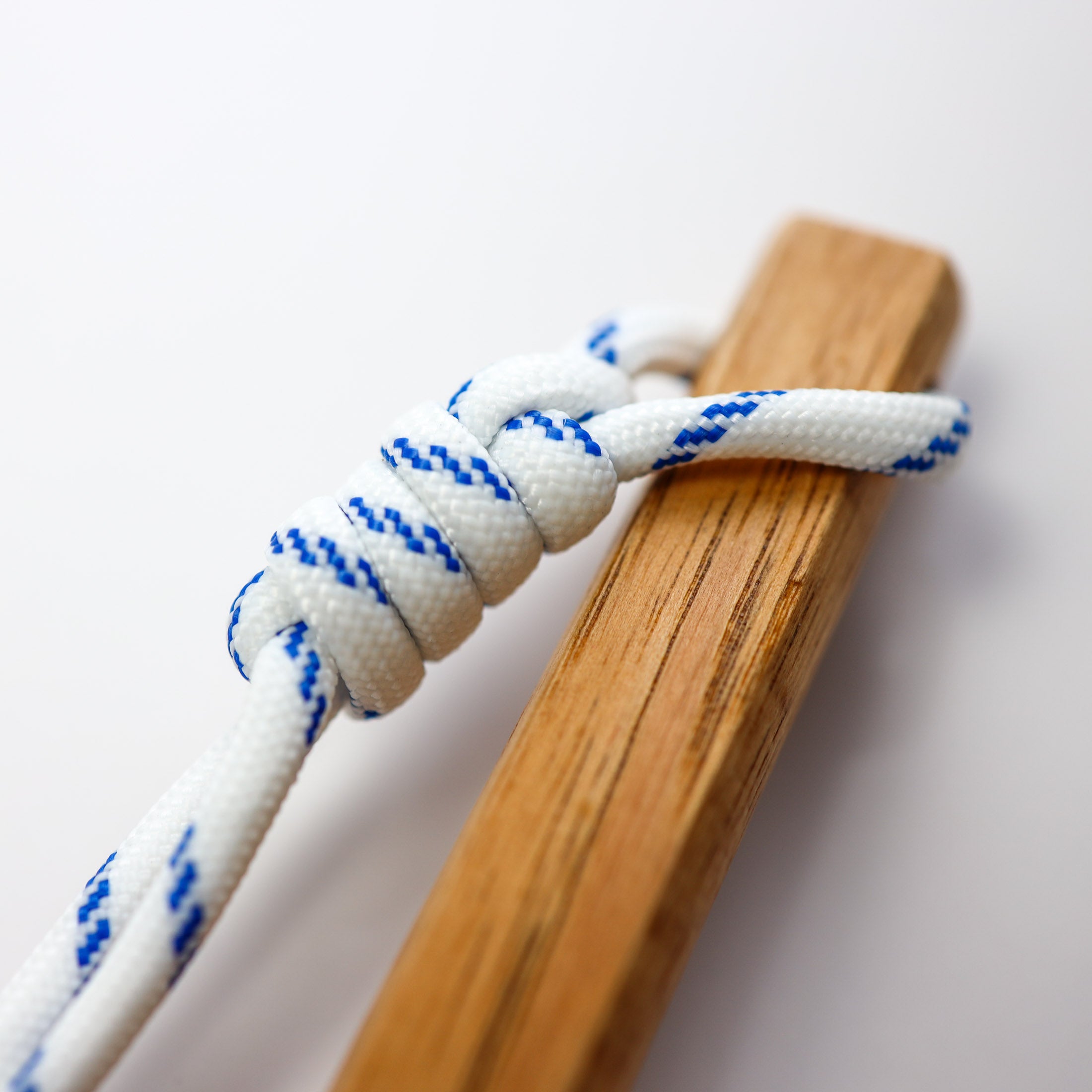 Sailor's Knot Brush